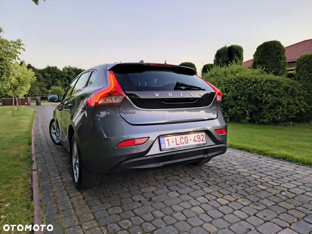 Volvo V40 D2 Summum - 29