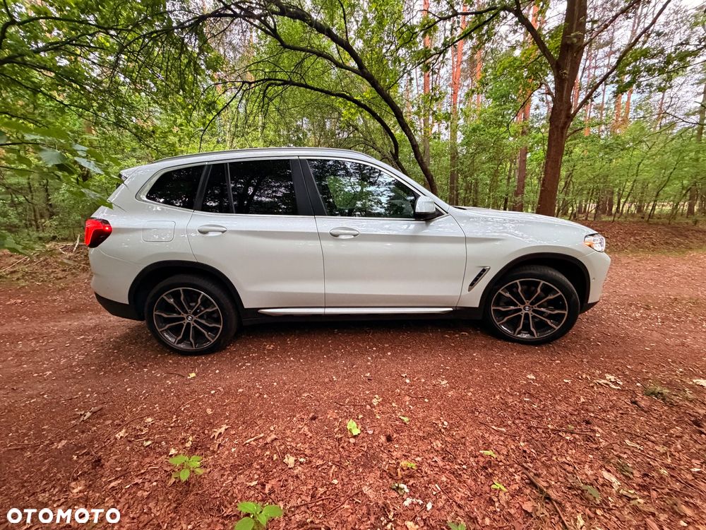 BMW X3 xDrive30i Advantage sport - 3
