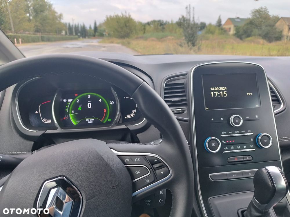 Renault Scenic - 8