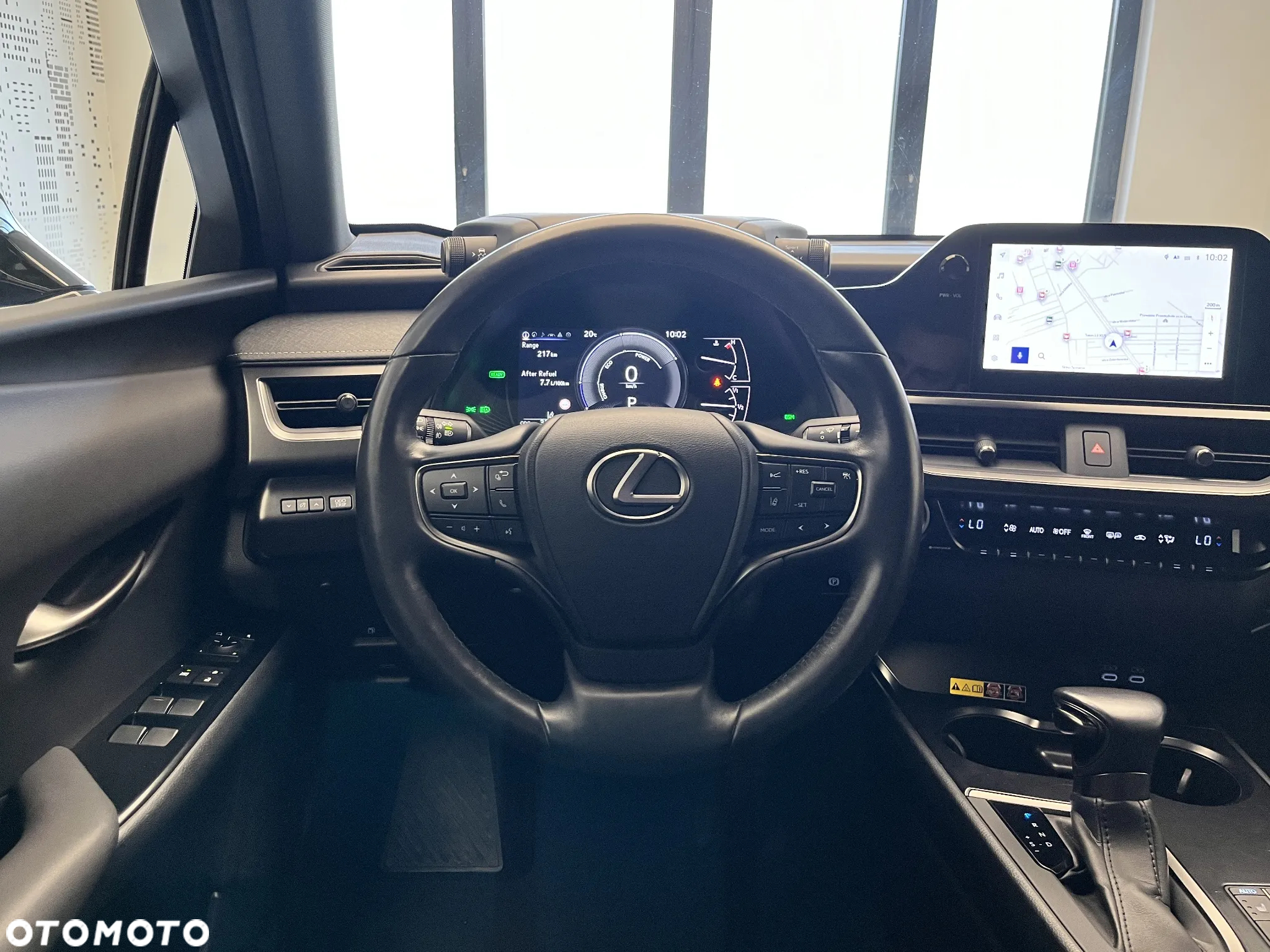 Lexus UX - 7