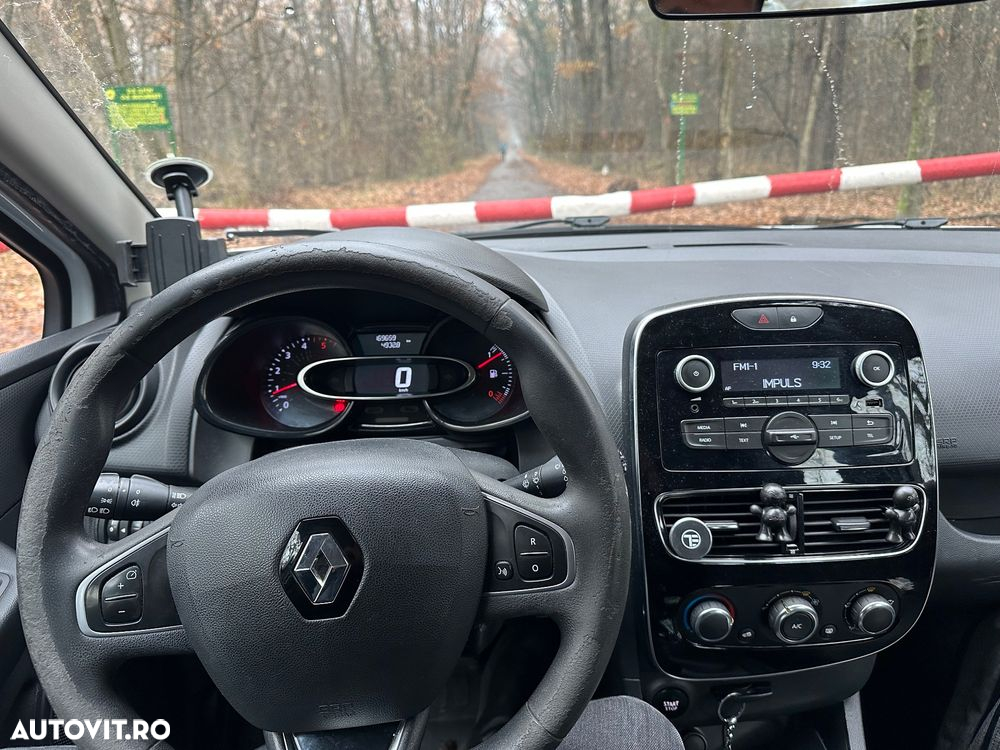 Renault Clio IV dCi Zen - 9