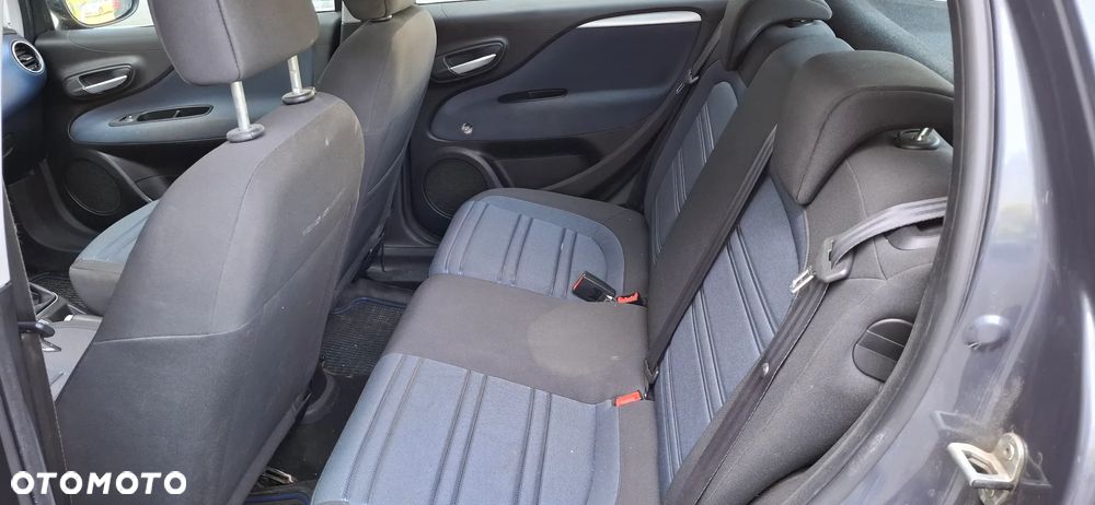 Fiat Punto Evo 1.4 8V Active Dualogic - 21