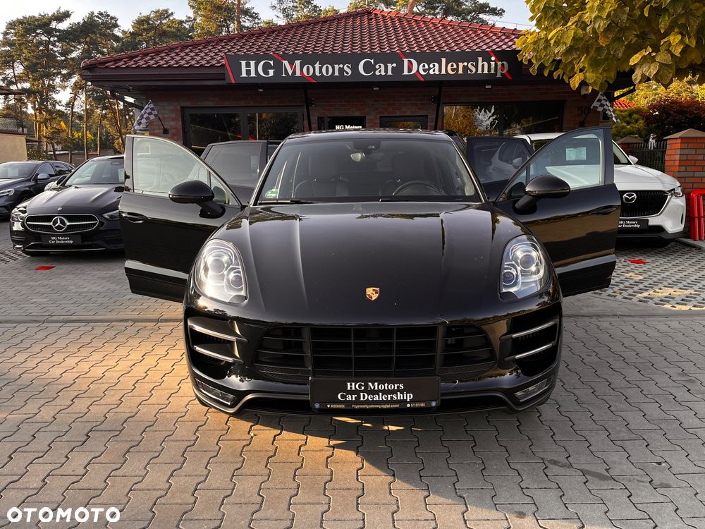 Porsche Macan Turbo PDK - 21