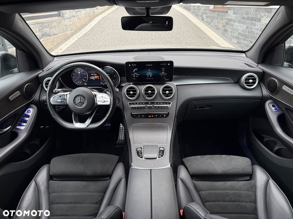 Mercedes-Benz GLC - 16