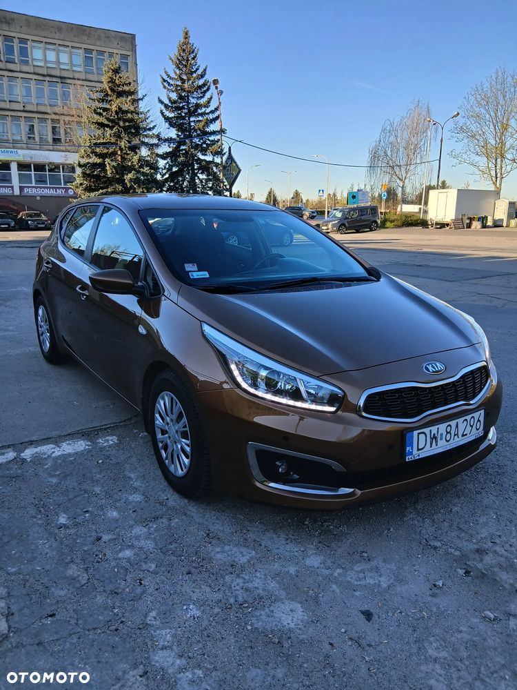 Kia Ceed 1.4 M - 16