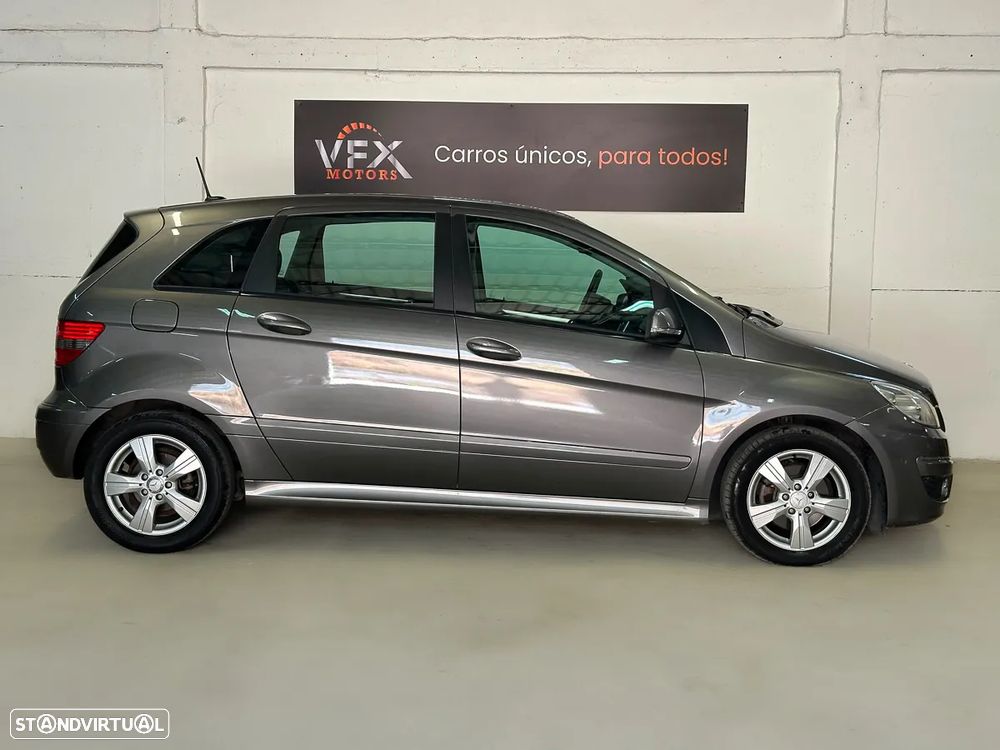 Mercedes-Benz B 180 CDI - 33