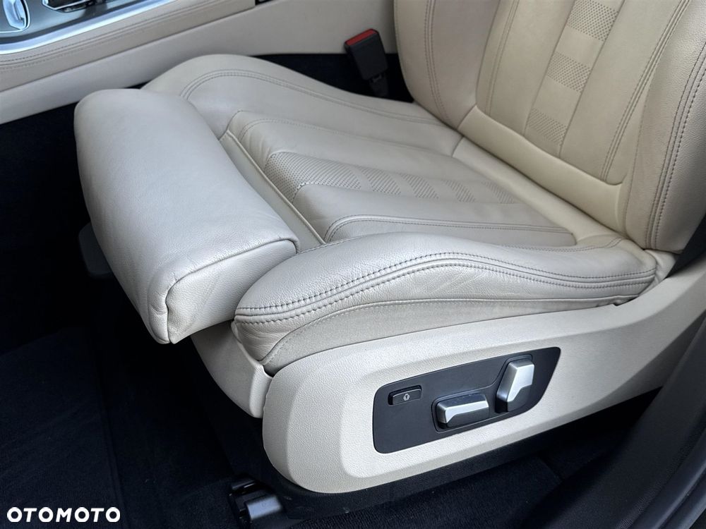 BMW X5 - 21