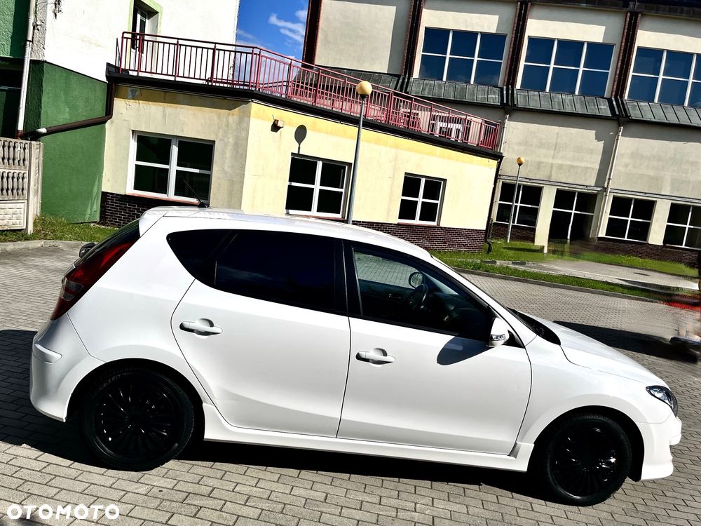 Hyundai i30 1.4 Team 08 - 7