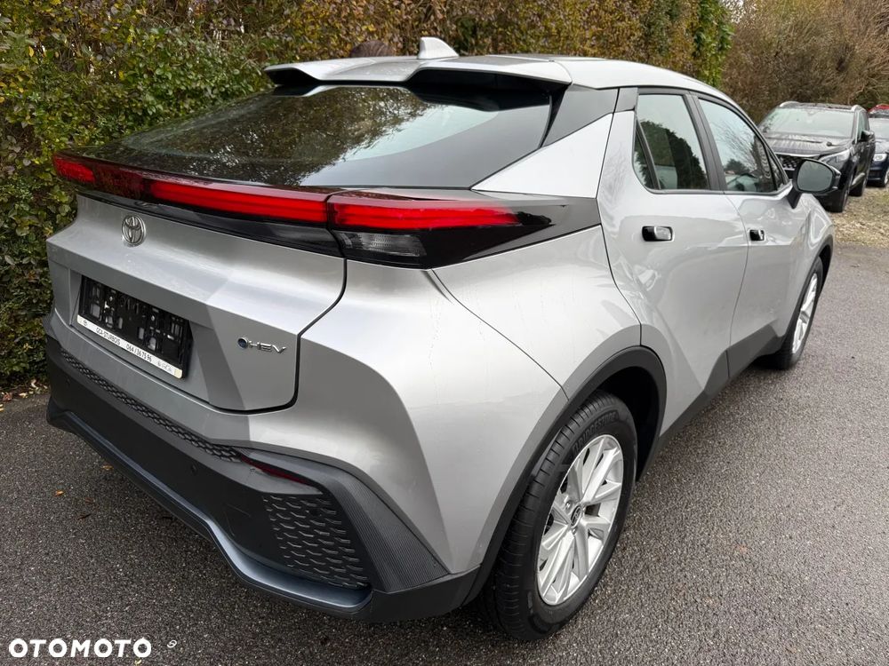 Toyota C-HR - 3