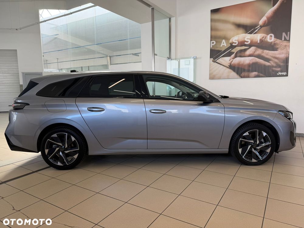 Peugeot 308 1.2 PureTech Allure S&S EAT8 - 4