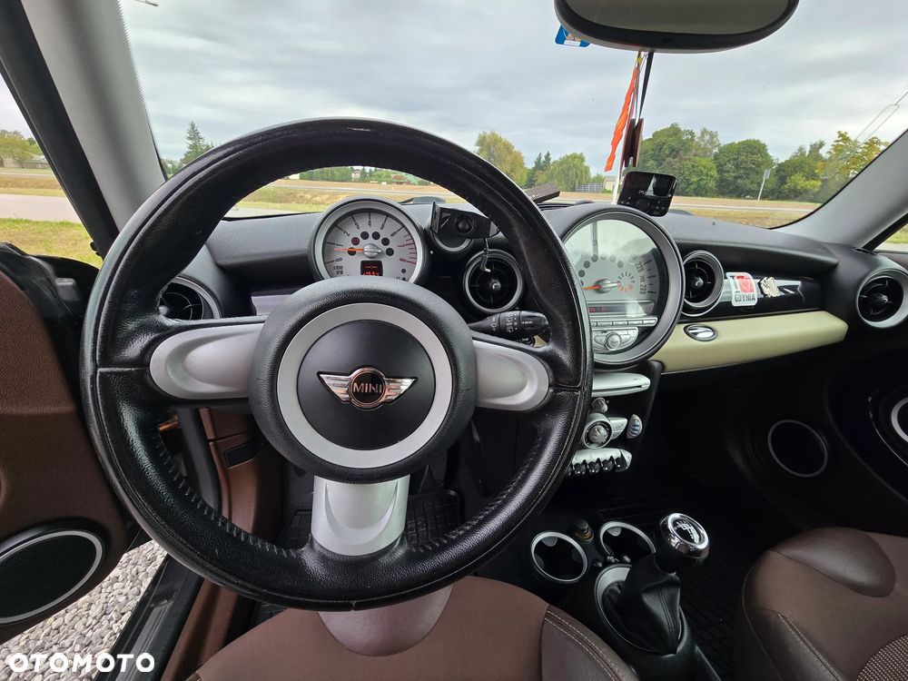 MINI Clubman - 18