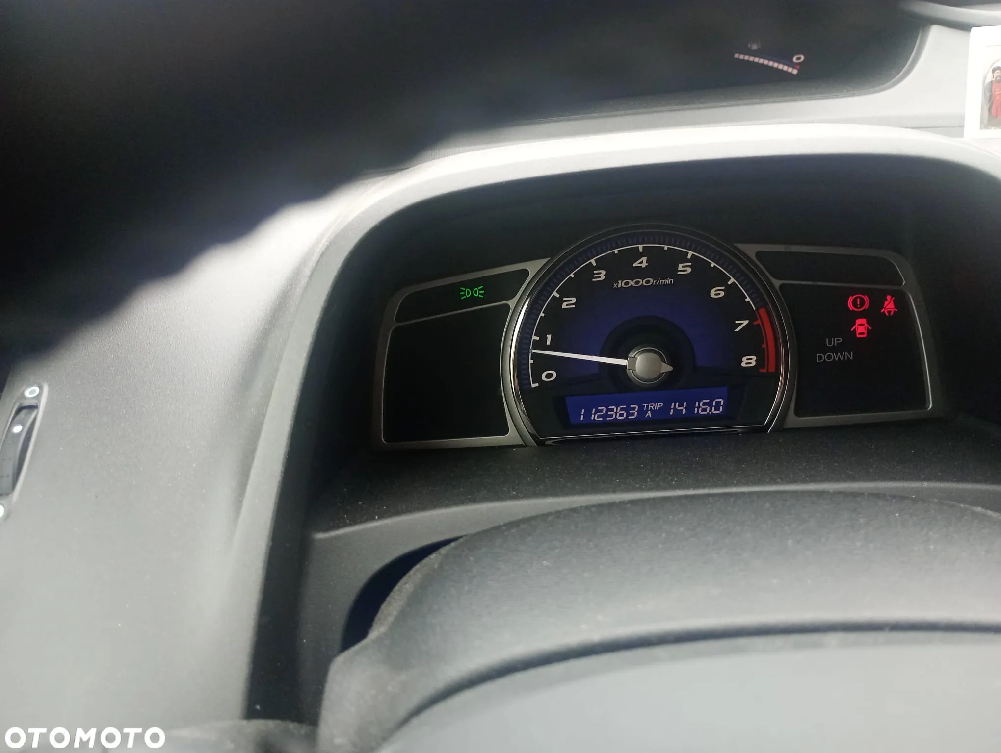 Honda Civic 1.8 Executive - 9