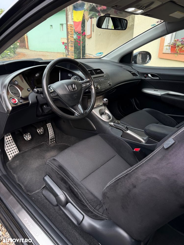 Honda Civic 1.8 TypeS Plus - 14