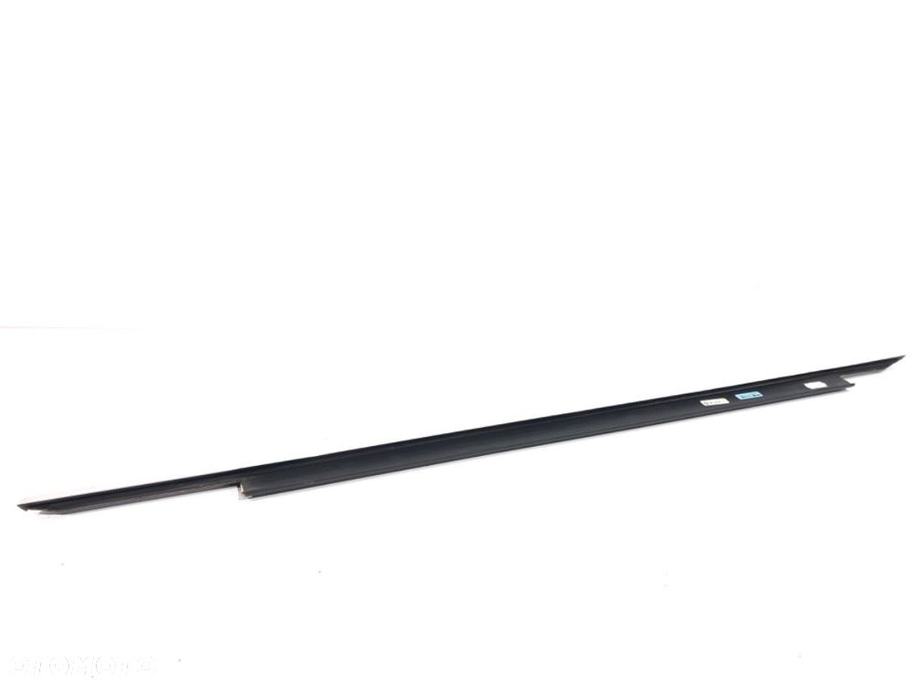 LISTWA ZGARNIAJĄCA TYŁ PRAWY  AUDI A6 C7 (4G2, 4GC) 2010 - 2018 3.0 TDI quattro 150 kW [204 KM] - 2