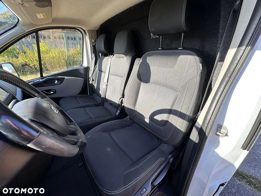 Nissan Nv300 LONG L2H1 jak Trafic, Vivaro 1.6 diesel dCi 125manual 2018 rok WEBASTO, KAMERA COFANIA, CZUJNIKI PARKOWANIA, NIEWIELKI PRZEBIEG! - 28