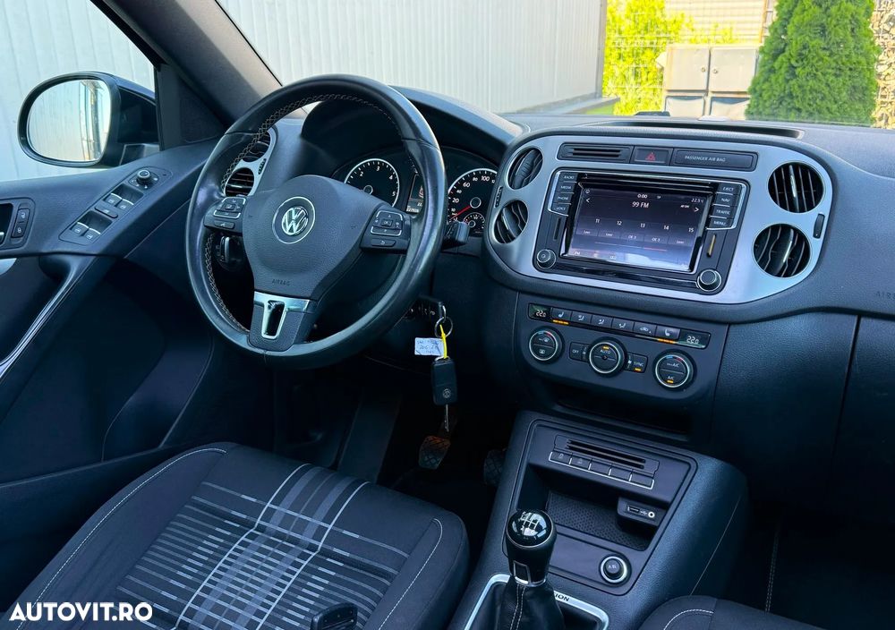 Volkswagen Tiguan 2.0 TDI SCR BlueMotion Technology Lounge Sport & Style - 19