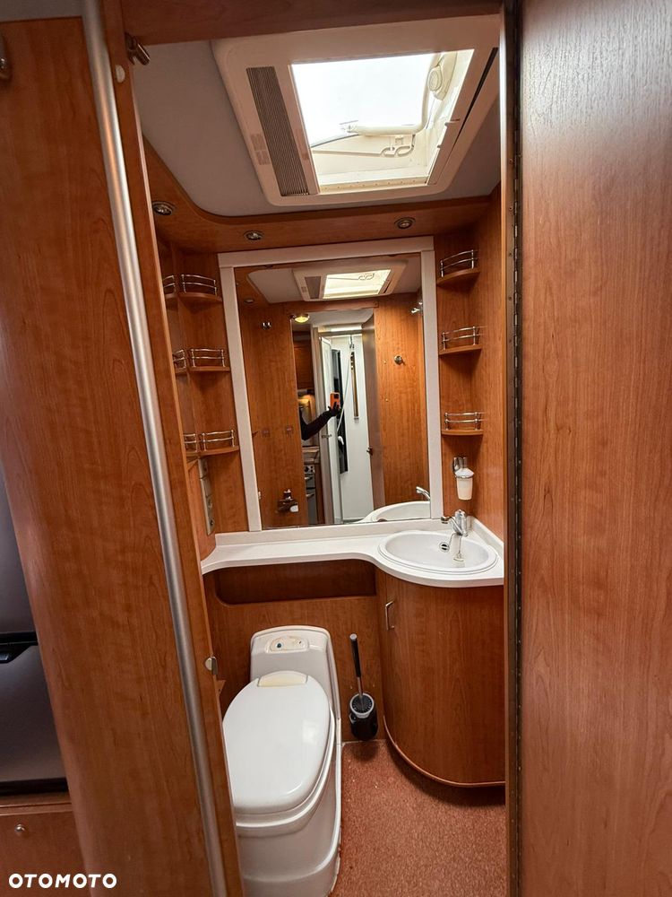 Mercedes-Benz RMB - 29