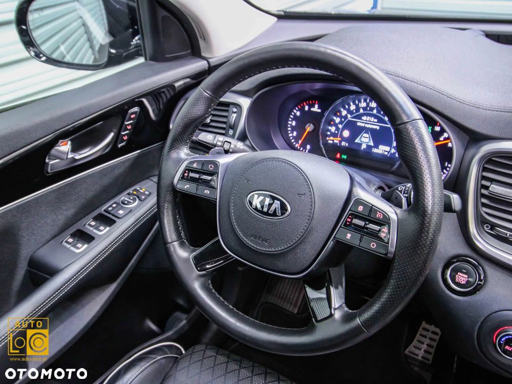 Kia Sorento - 29