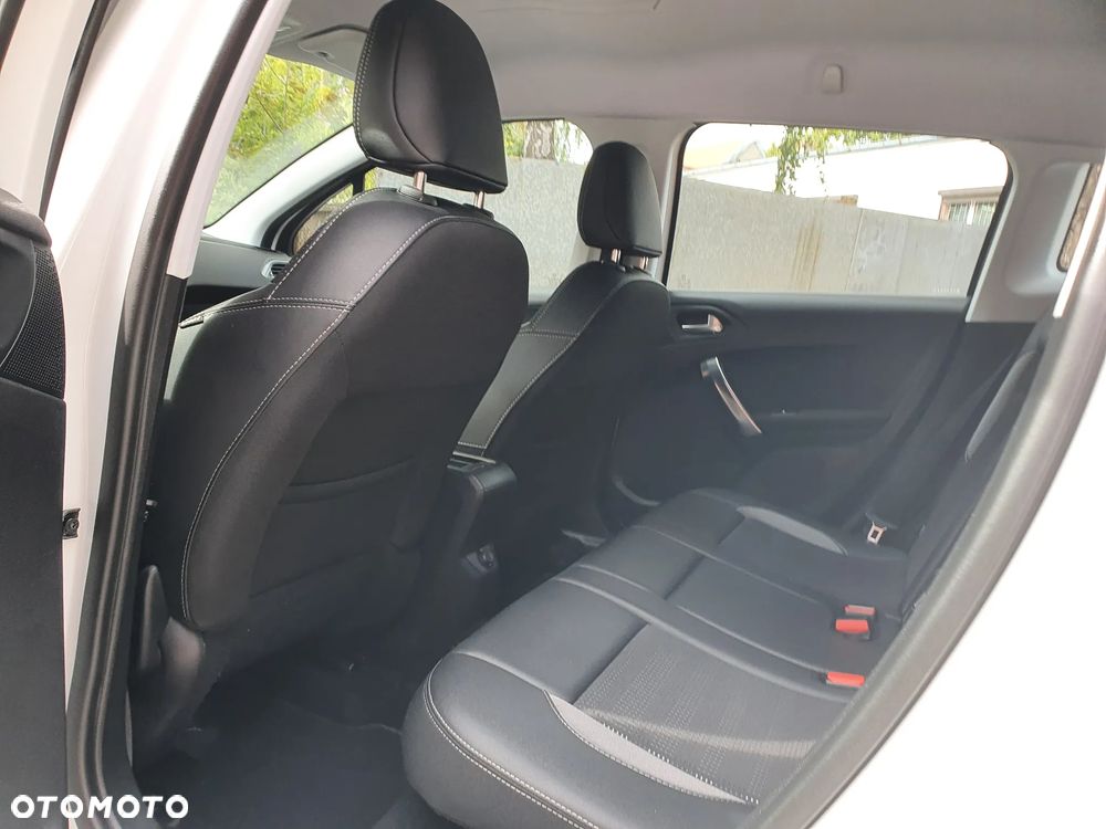 Peugeot 2008 PureTech 110 Stop&Start EAT6 Allure - 14