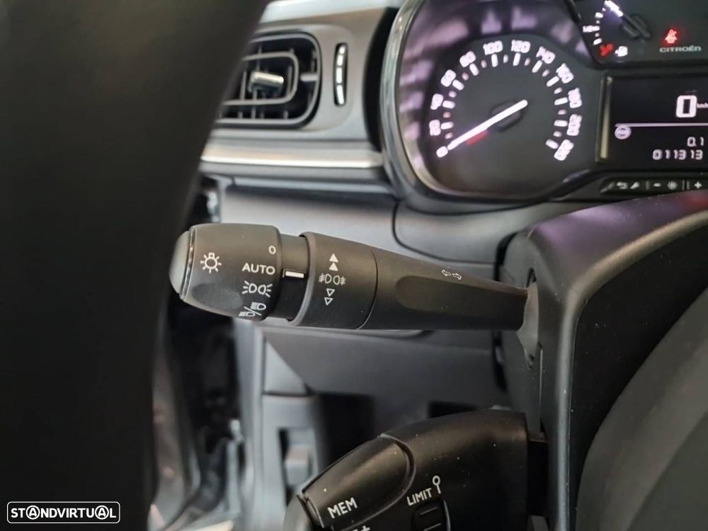 Citroën C3 1.2 PureTech Plus - 21