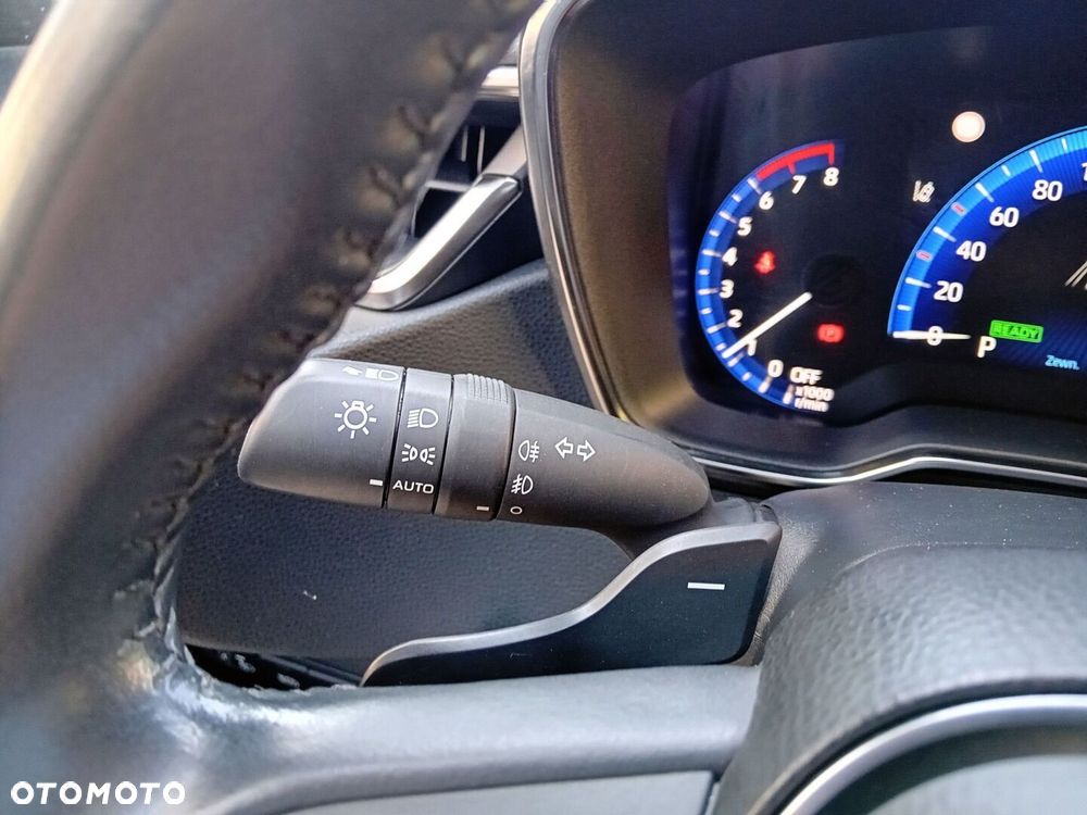 Toyota Corolla 2.0 Hybrid Comfort - 20