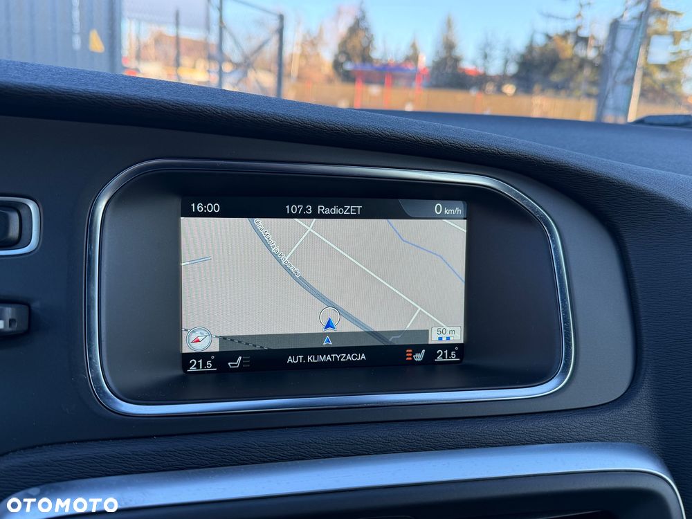 Volvo V40 D3 Momentum - 12