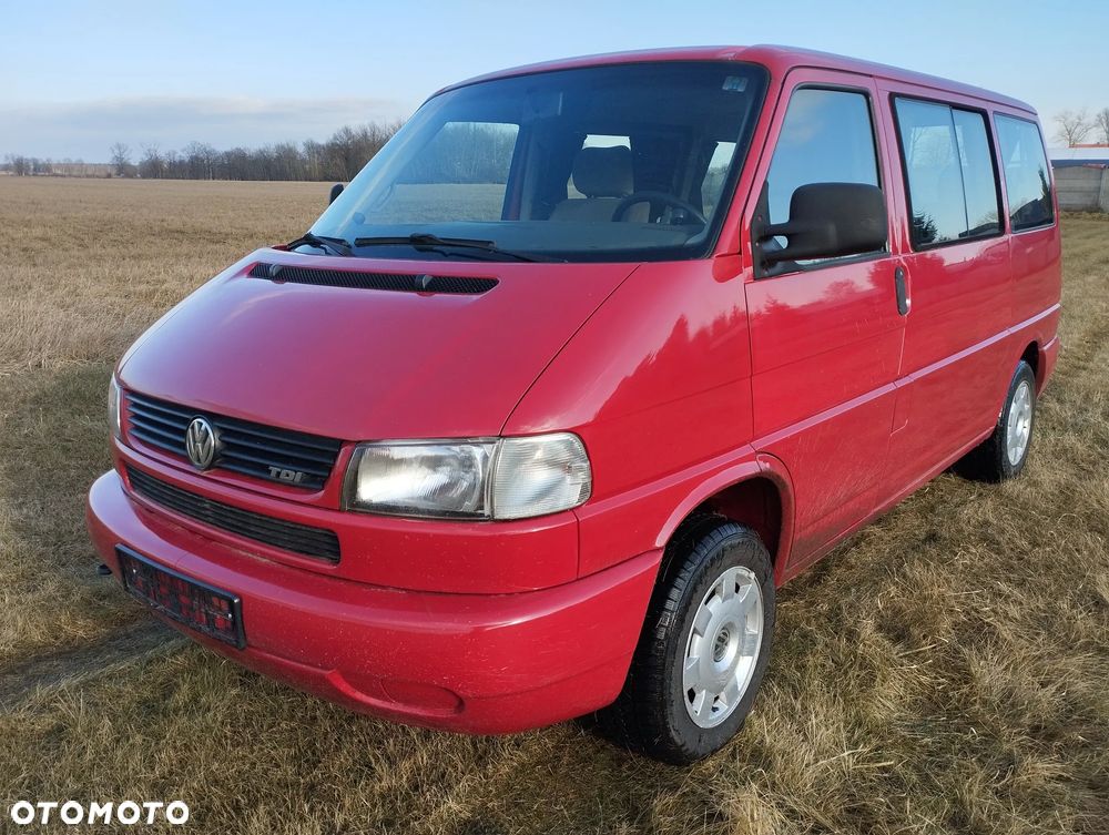 Volkswagen Multivan - 17