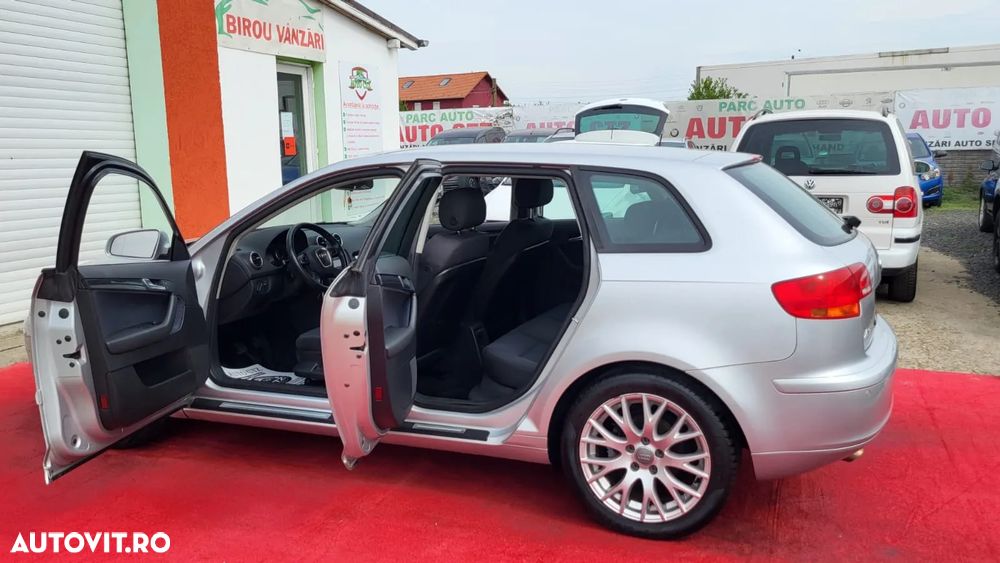 Audi A3 1.9 TDI Sportback Ambiente - 9
