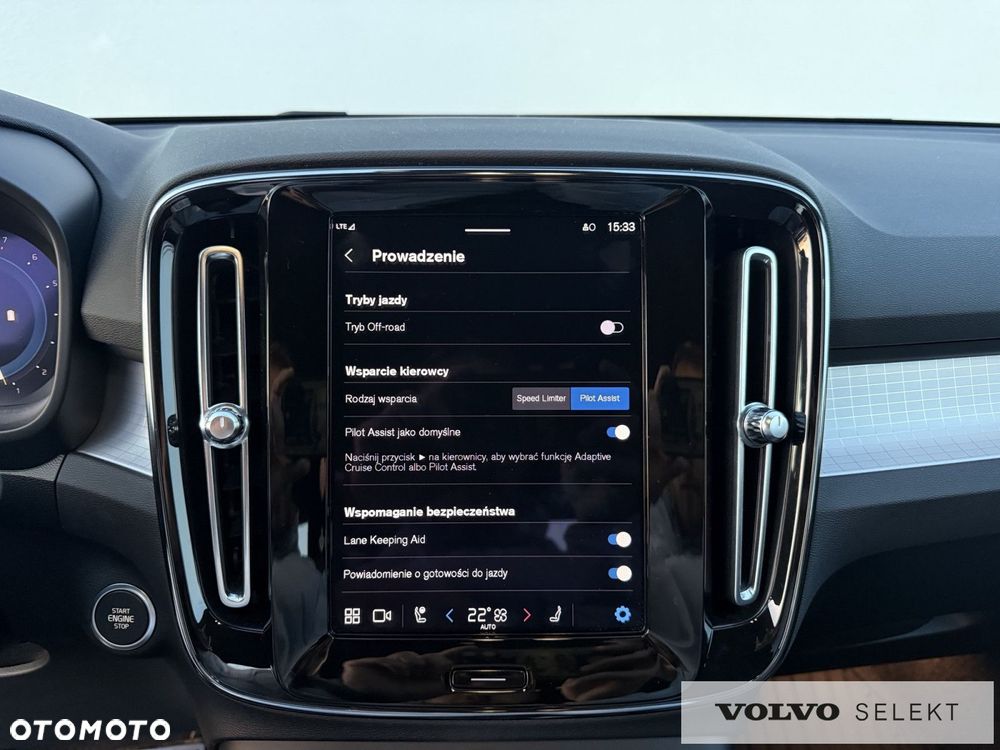 Volvo XC 40 - 22