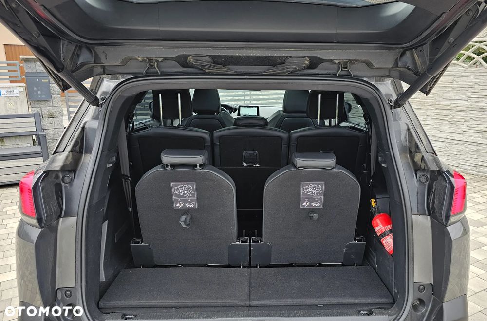 Peugeot 5008 - 12