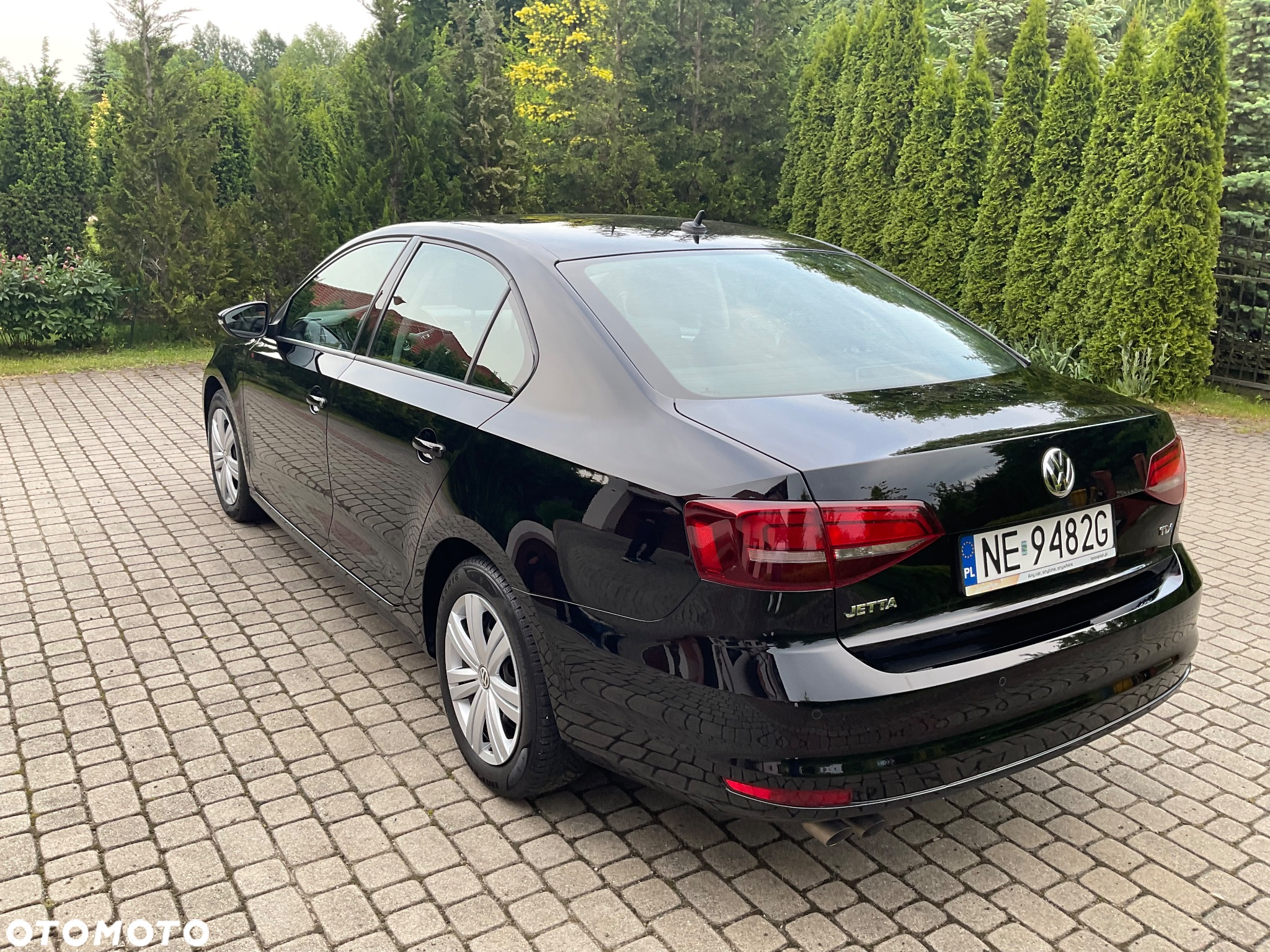 Volkswagen Jetta 2.0 TDI DPF BMT Trendline - 12