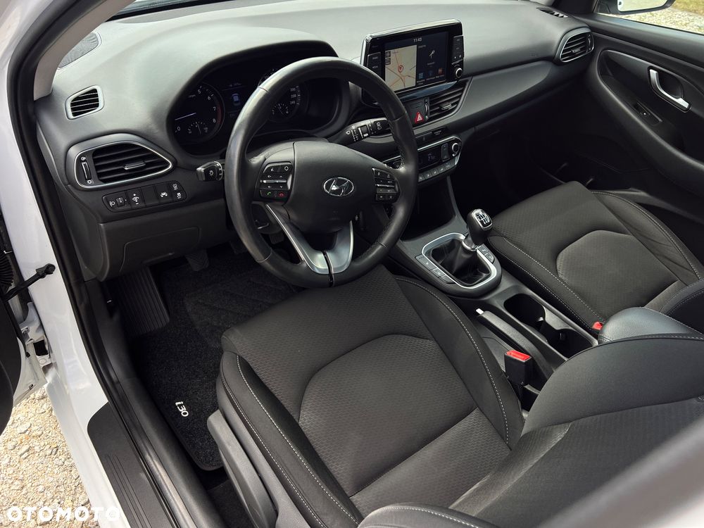 Hyundai i30 1.4 T-GDI Premiere Style - 15