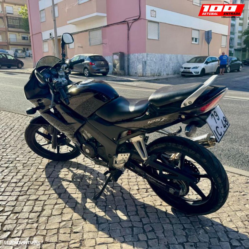 Honda CBR 125 - 24