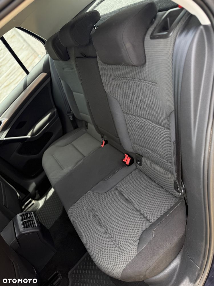 Volkswagen Golf 1.6 TDI BlueMot Comfortline - 13