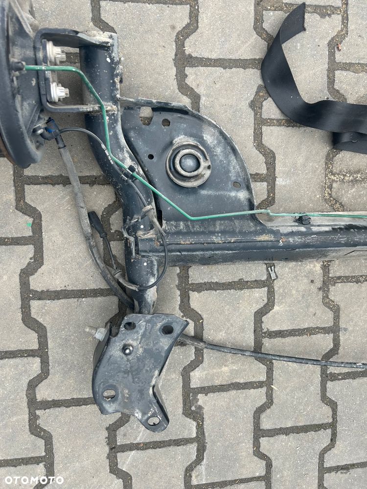 Dacia Sandero Stepway II lift ośka tylna belka zawieszenia tył - 4