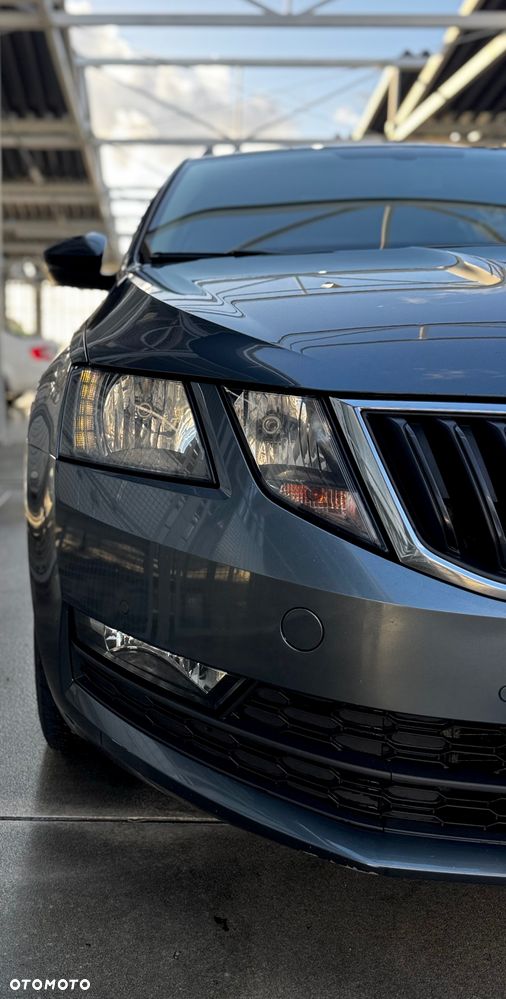 Skoda Octavia 2.0 TDI SCR Ambition DSG - 14