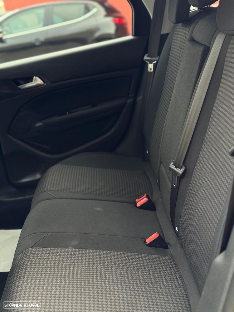 Peugeot 308 SW 1.2 PureTech Style - 7