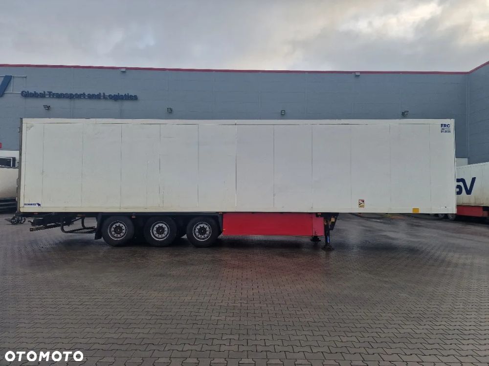 Schmitz Cargobull SKO 24 - 4