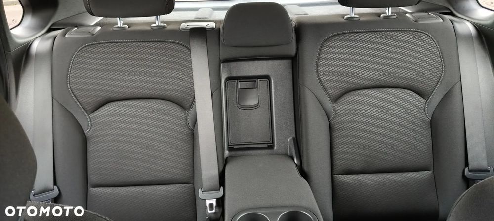 Hyundai i30 1.6 CRDI DCT Passion Plus - 11