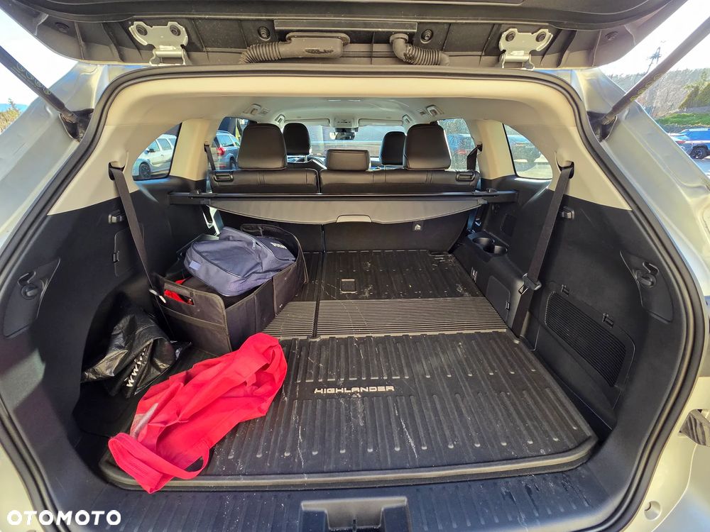 Toyota Highlander 2.5 Hybrid Comfort - 6