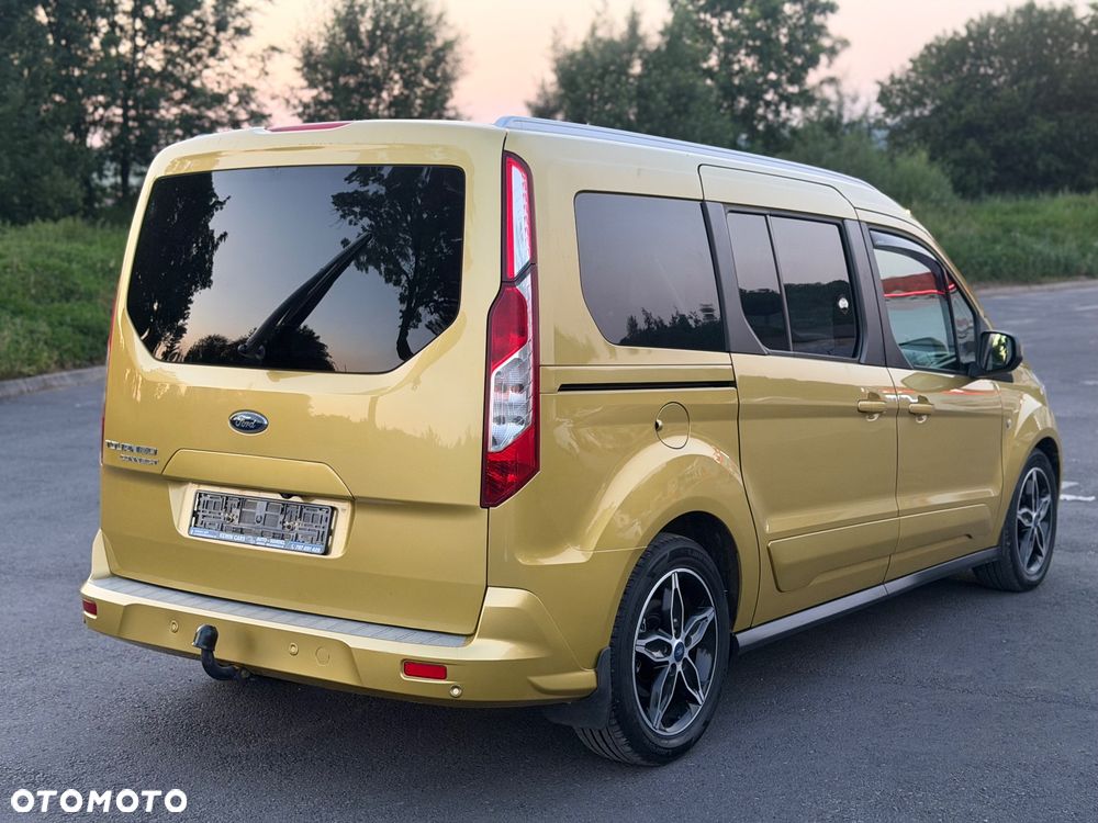Ford Tourneo Connect - 12