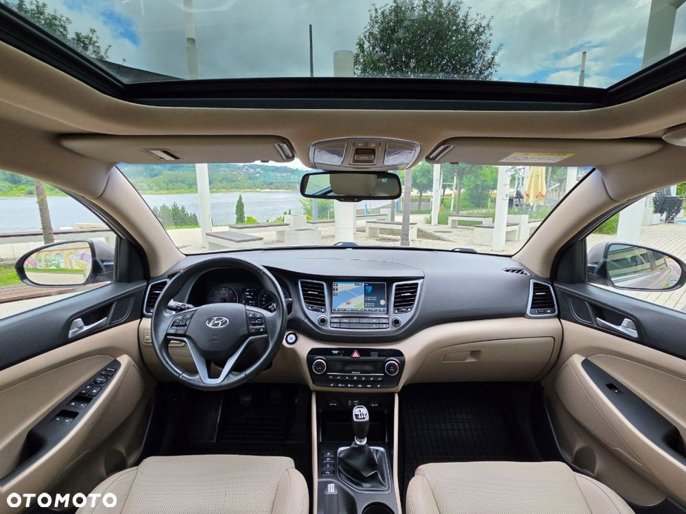 Hyundai Tucson blue 1.7 CRDi 2WD Advantage - 27