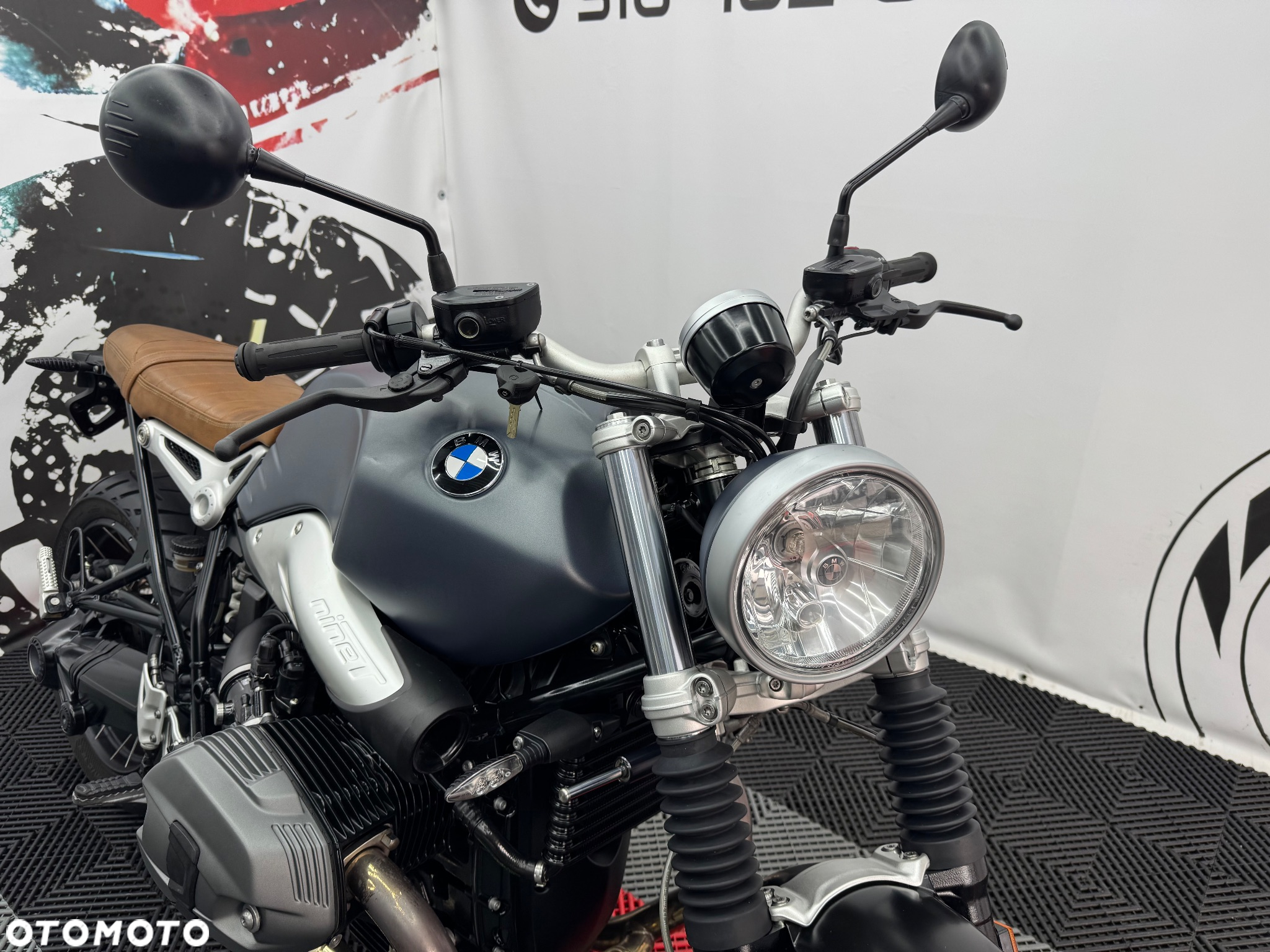 BMW R - 38