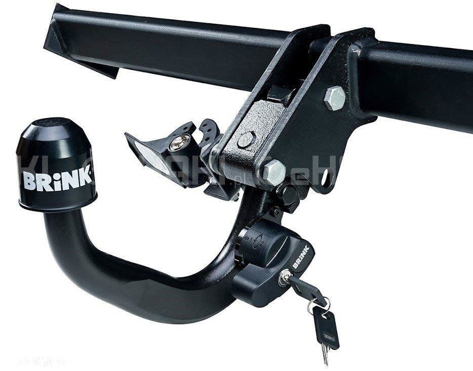 Dacia Duster 2010 -  hak wypinany Brink na klucz - 1