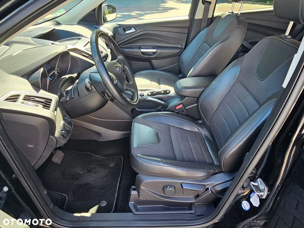 Ford Kuga 2.0 TDCi 4x4 Titanium - 13