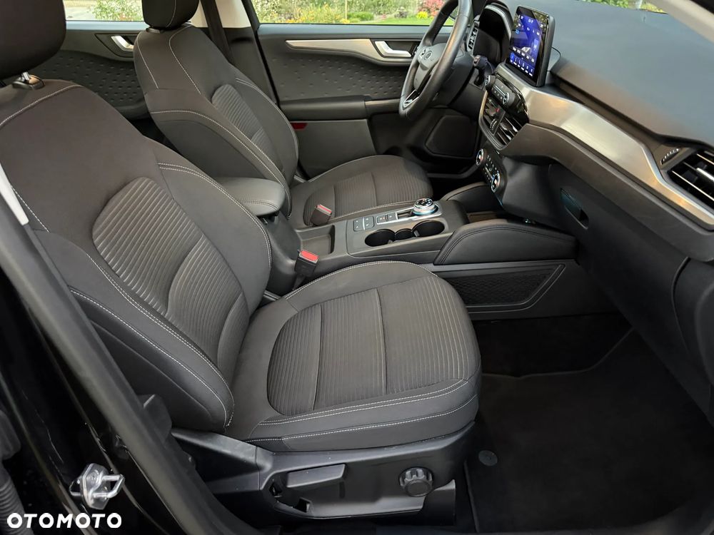 Ford Kuga 2.5 Duratec PHEV TITANIUM X - 38