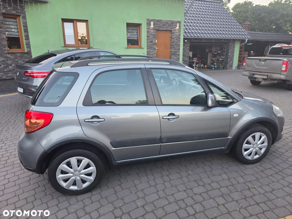 Suzuki SX4 1.6 GLX / Comfort - 8