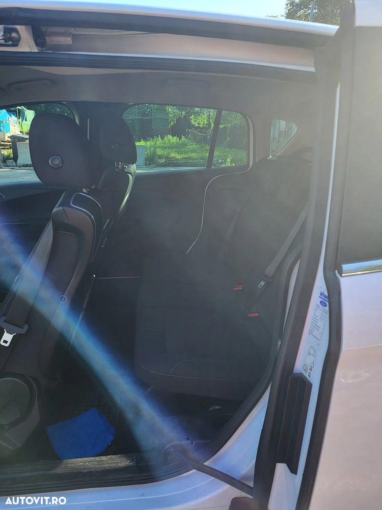 Ford B-Max 1.5 TDCi DPF Colorline - 7