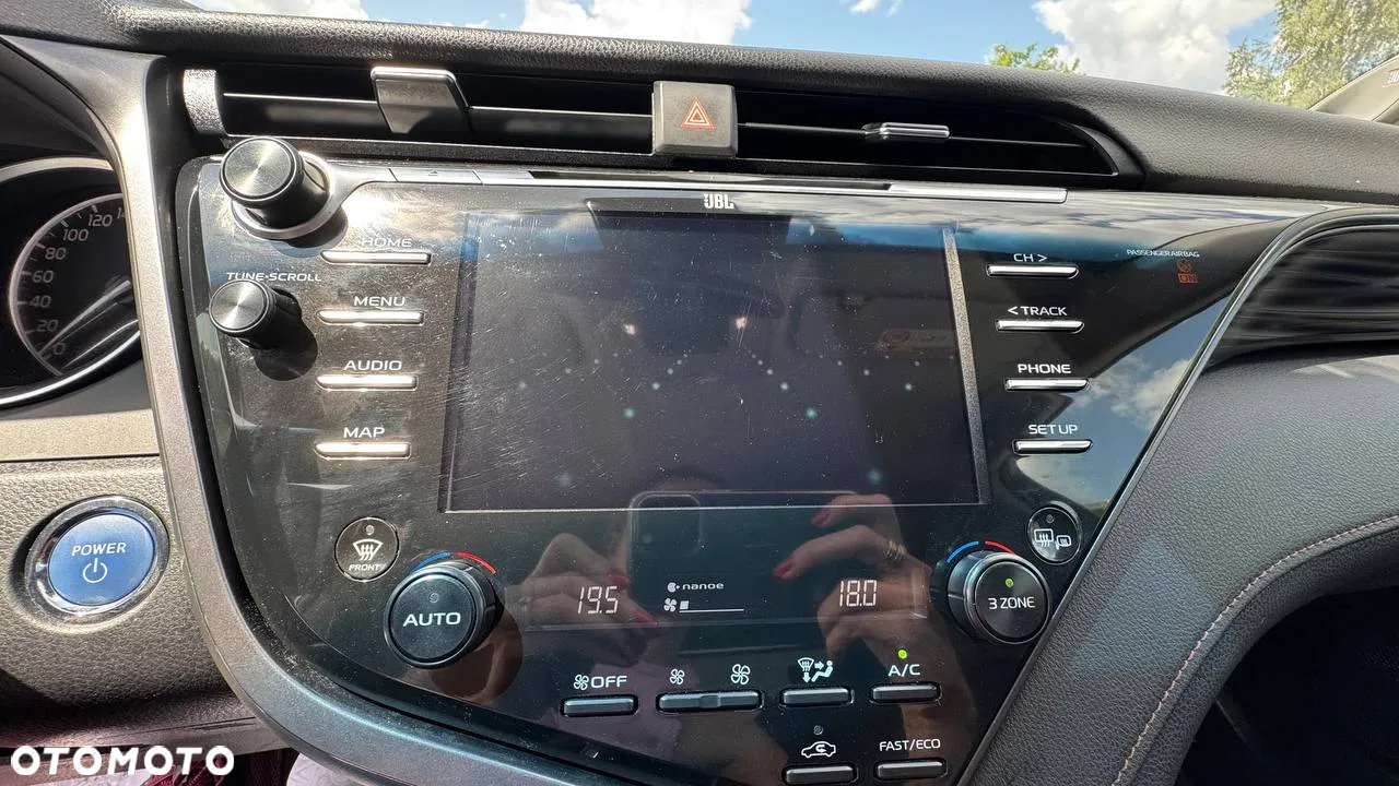 Toyota Camry 2.5 Hybrid Prestige CVT - 13