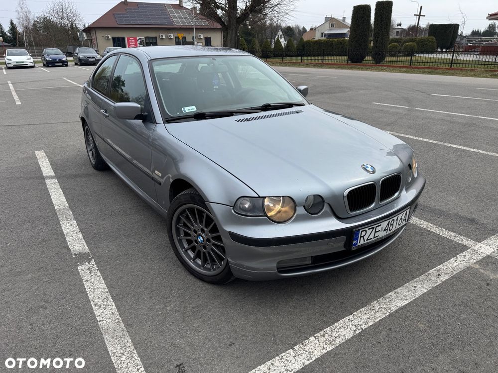 BMW Seria 3 318td - 11